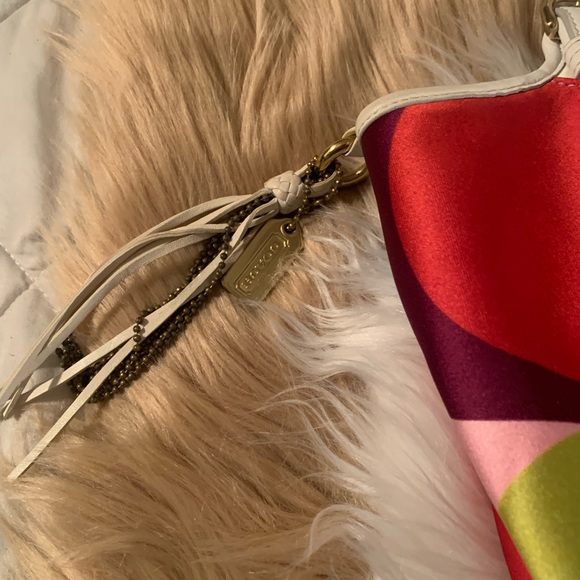 COACH RARE TOTE BAG. - Picture 3 of 8